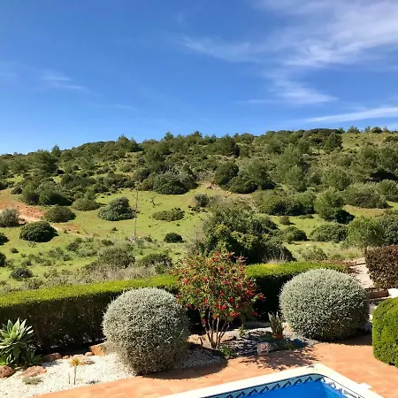 别墅 Lovely Burgau Just 3 Mins Walk From