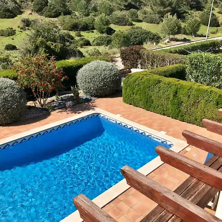 Lovely Burgau Just 3 Mins Walk From Budens