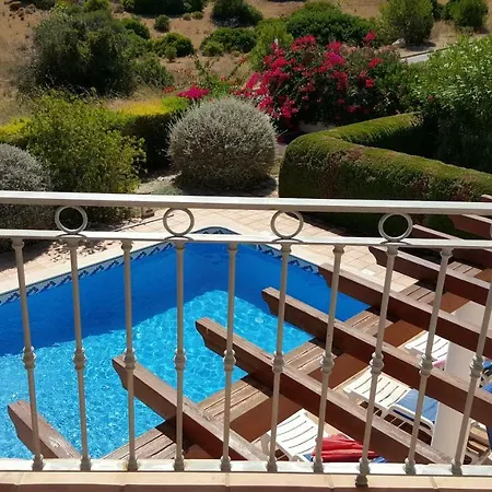 Villa Lovely Burgau Just 3 Mins Walk From