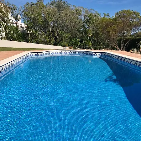 Βίλα Lovely Burgau Just 3 Mins Walk From *